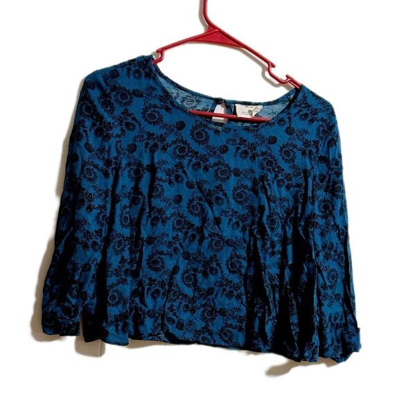 Pins & Needles Blue Black Crop Blouse - Picture 1 of 4